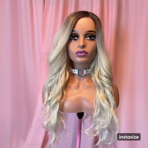 Ombre Platinum Blonde Long Wavy 22 Inch Wig Dark Roots Luxury Wig Bundle